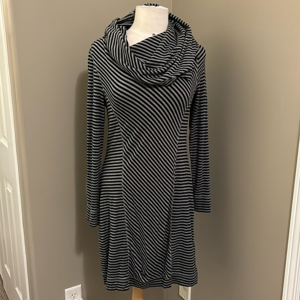 Danskin Grey Stripped Cowl Neck Dress Size Small